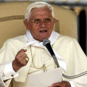 Le Saint Père Benoît XVI