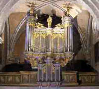 Orgue en la cathdrale d'Oloron Ste Marie 