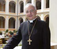     Lvque Mauro Piacenza 
